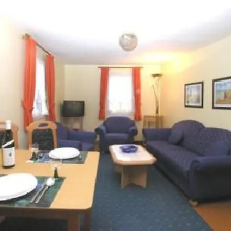 Apartment Geranie By Interhome