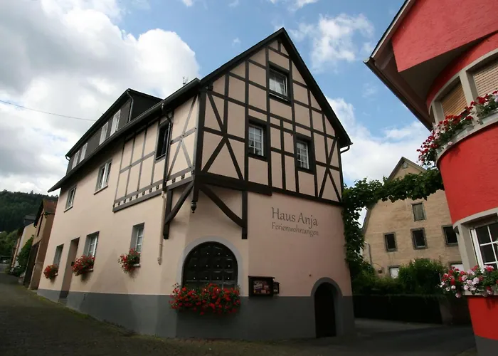 Apartment Geranie By Interhome